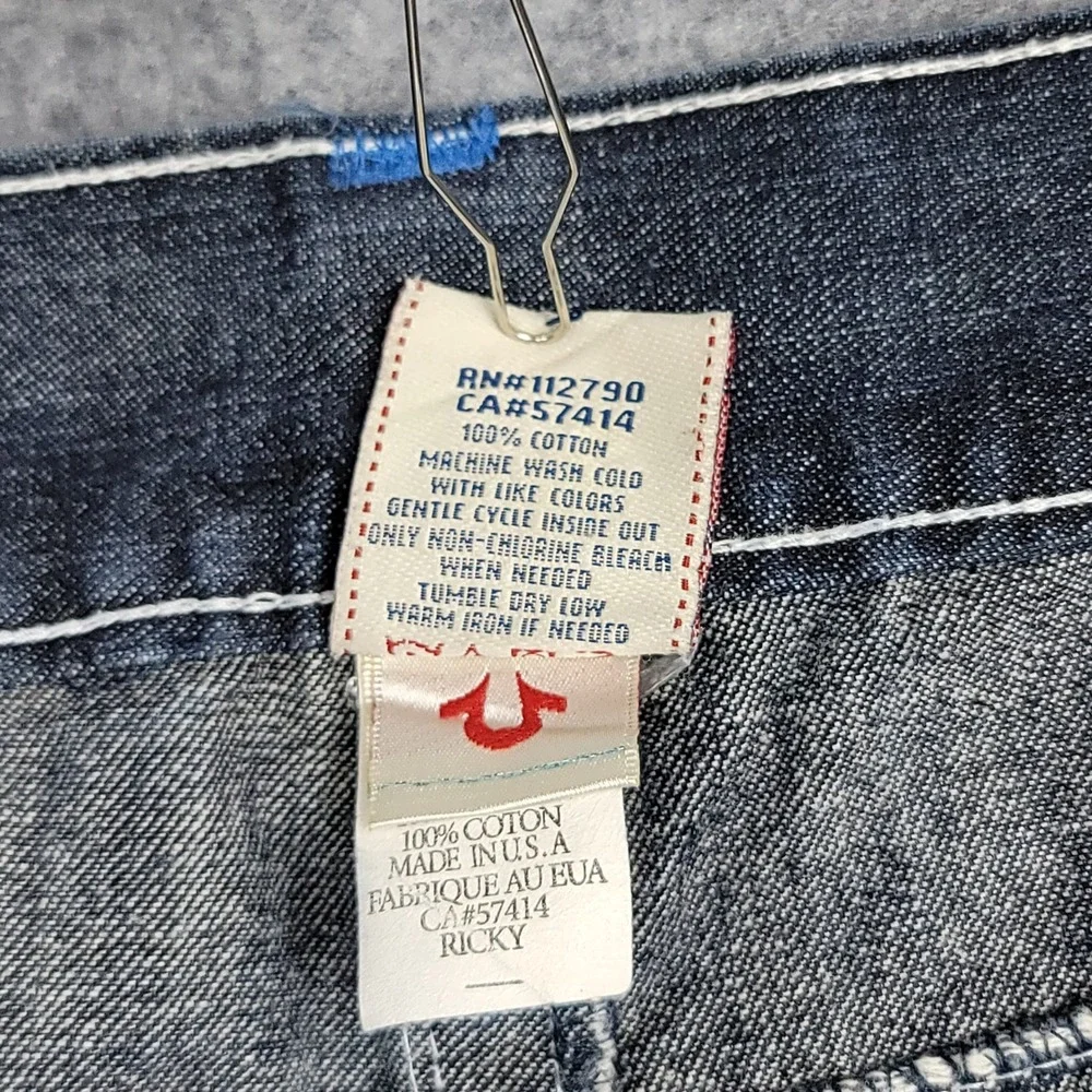 True Religion Ricky Jeans Mens 38x24 Blue Paint Splatter Contrast Stitch USA